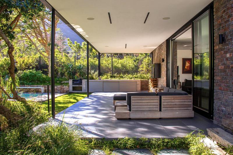 4 Bedroom Property for Sale in Hout Bay Western Cape